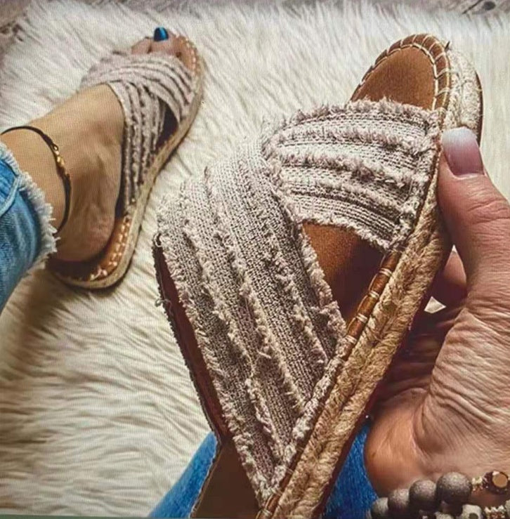 Women's Plus-Size Tassel Flat Cross Sandals