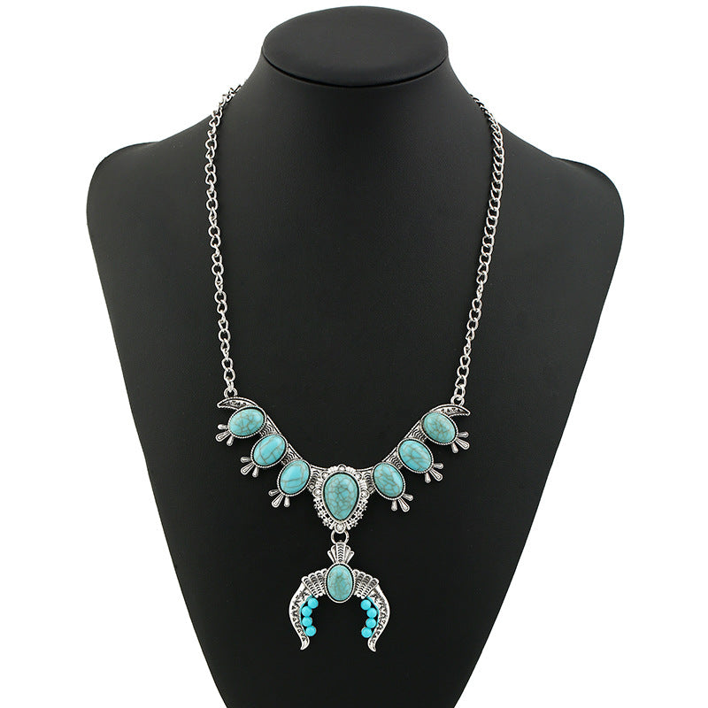 Women's Ethnic Style Turquoise Pendant Necklace