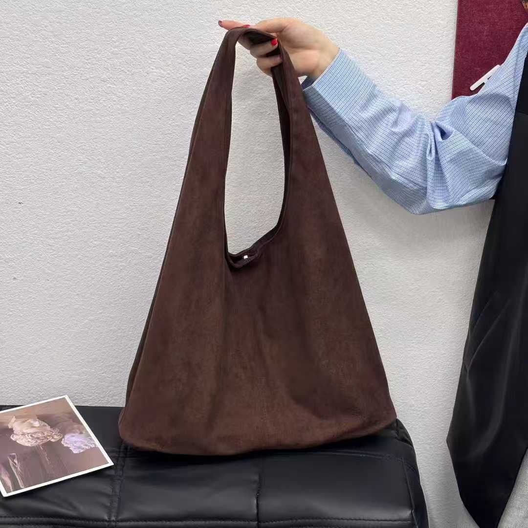 Women's Large-Capacity Plush Tote Bag