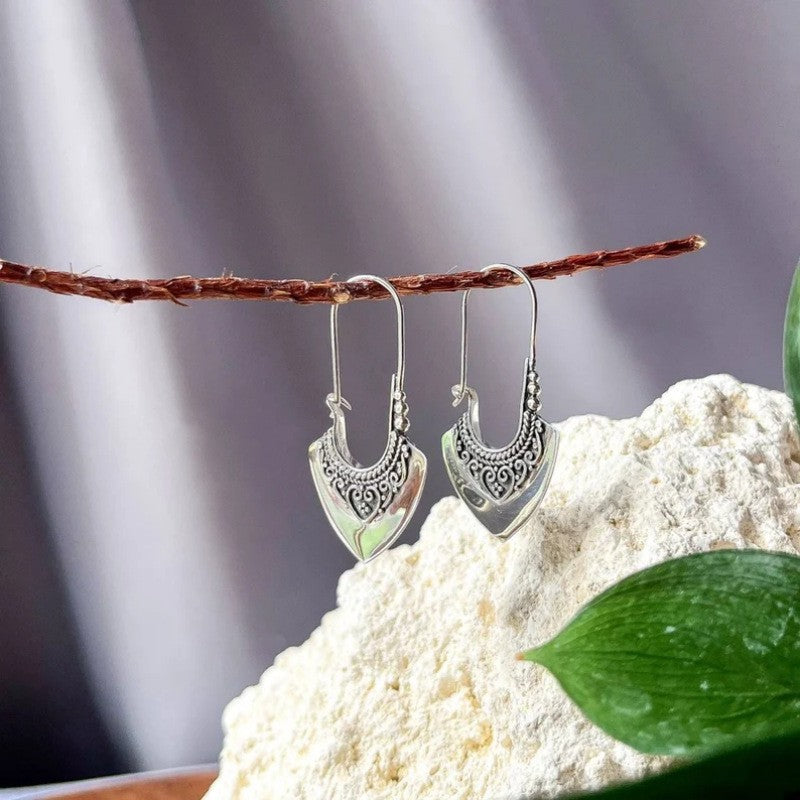 Women's Bohemian Carved Geometric Earrings