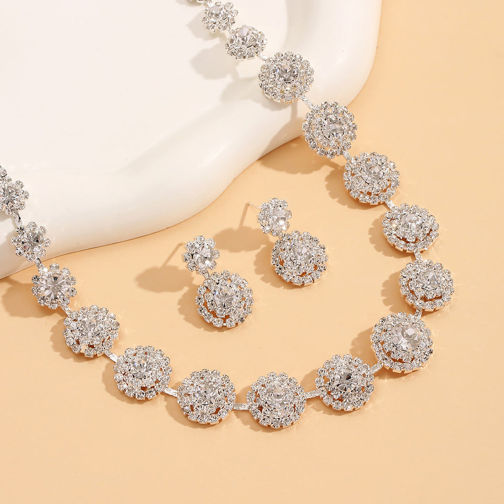 Women's Luxury Rhinestone Necklace & Earring Set