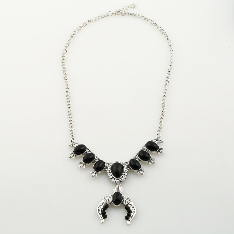 Women's Ethnic Style Turquoise Pendant Necklace