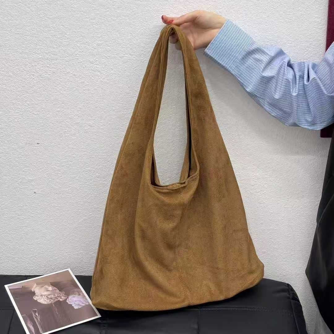 Women's Large-Capacity Plush Tote Bag