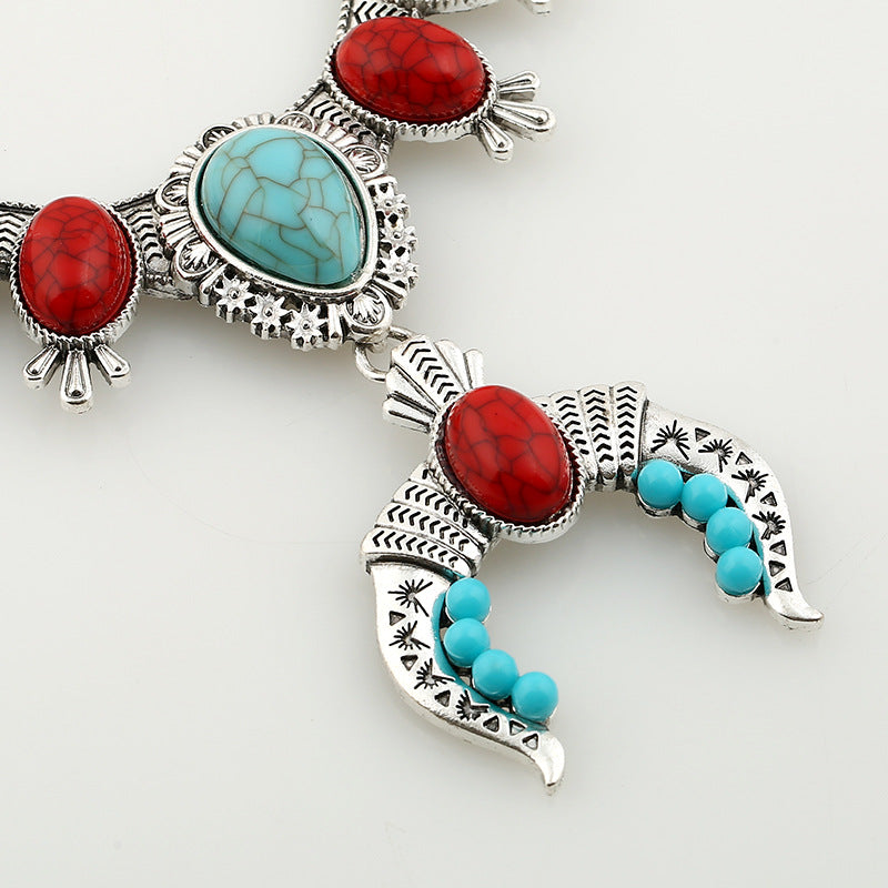 Women's Ethnic Style Turquoise Pendant Necklace